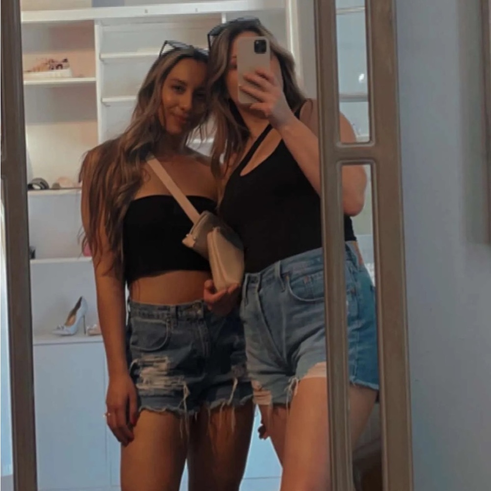 Meet your Posher, Frances